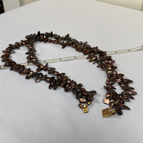 Gorgeous vintage double strand bronze Keshi teeth pearls - Picture 7 of 7